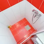 Modern & Spacious Apartment - Prime Location Near Bucharest\'S Old Town